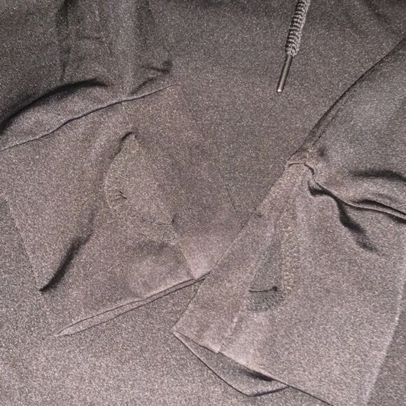 Black Hooded Long Sleeve Shirt M Made In China Polyester Spandex Blend - Picture 3 of 12